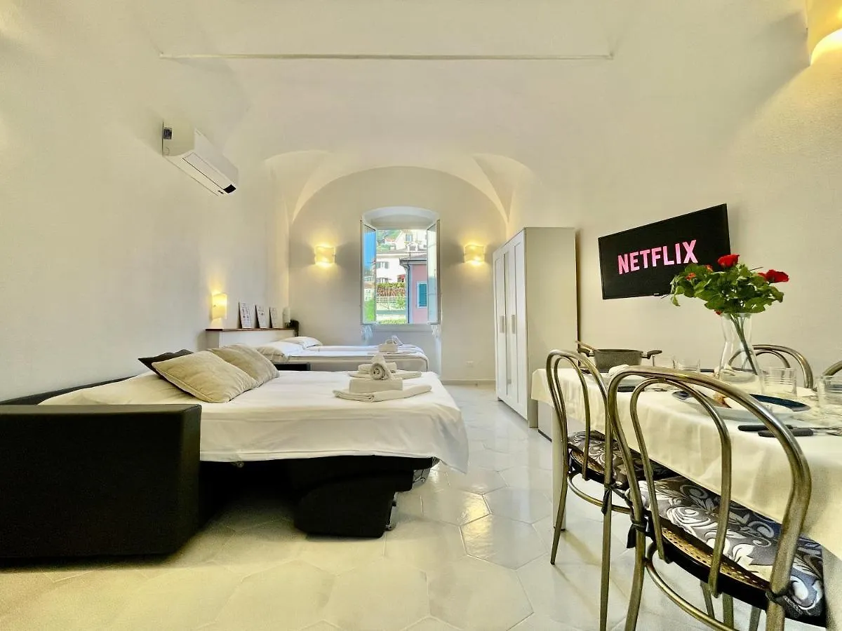 Finalborgo Elegante E Indipendente - A/C E Wifi Apartment Finale Ligure 0*,  Italy