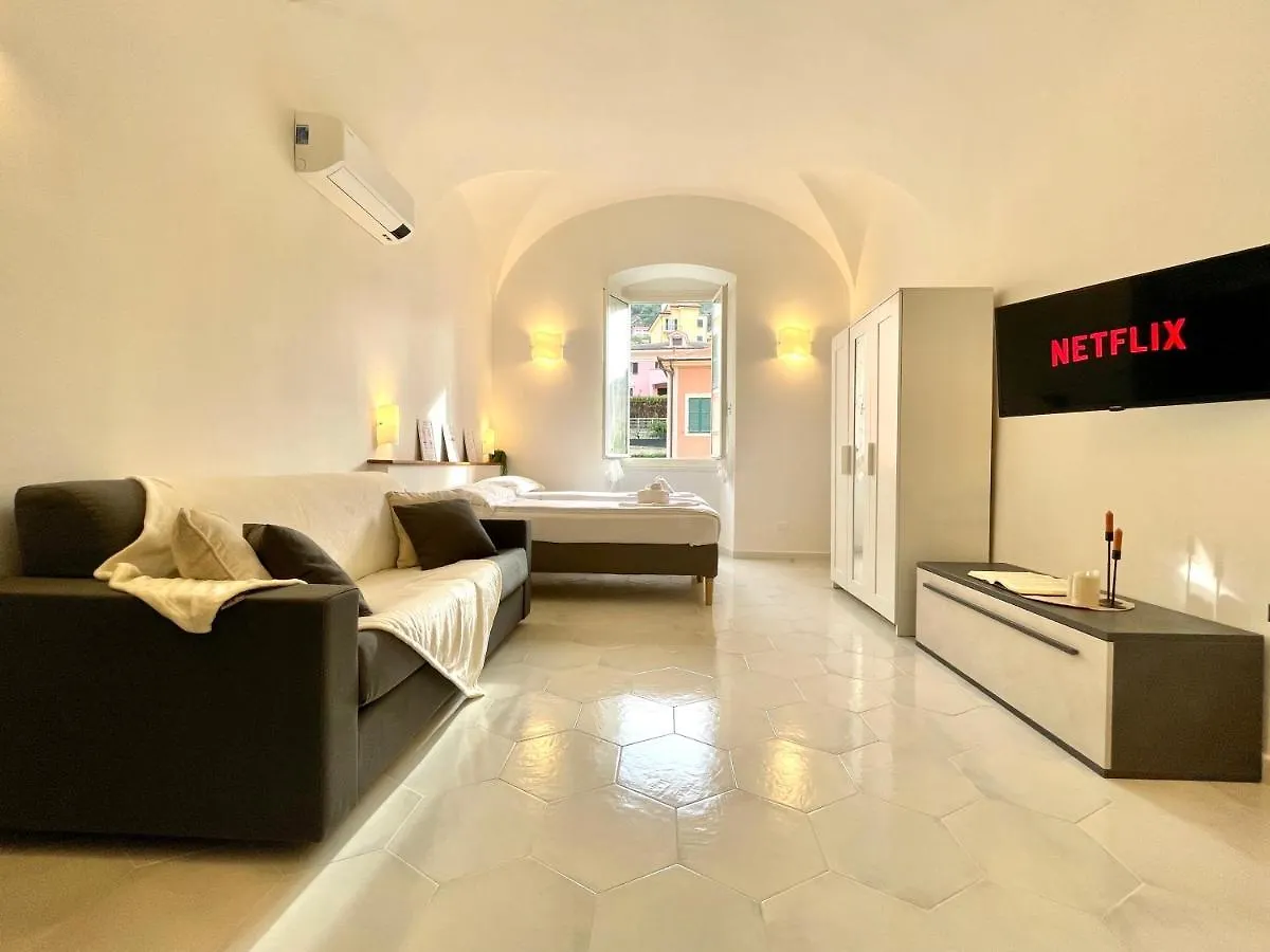 Finalborgo Elegante E Indipendente - A/C E Wifi Apartment Finale Ligure